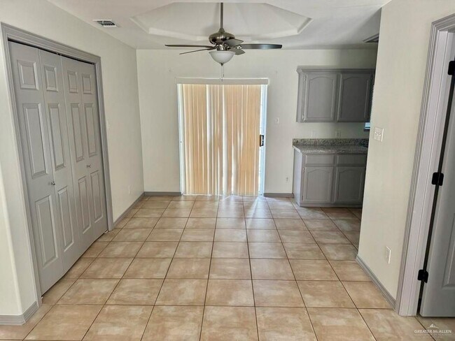 Building Photo - 1806 Tierra Dulce Dr