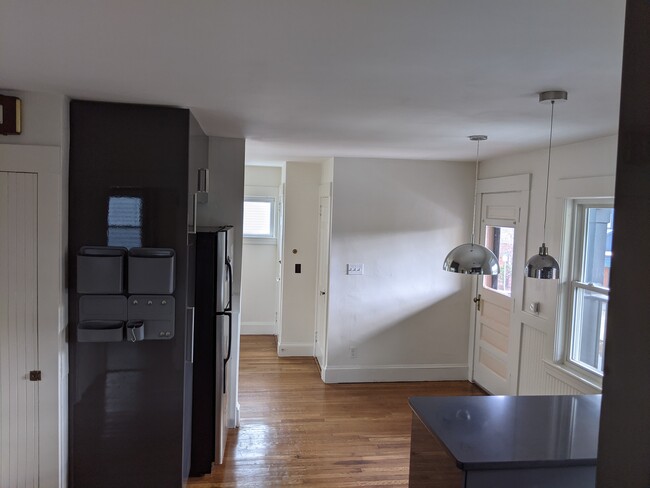 Dining Area - 277 Rindge Ave