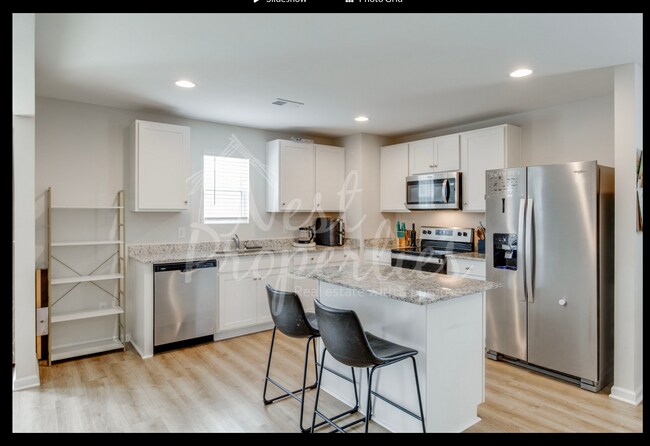 Foto del edificio - 1508 Bradley Rd