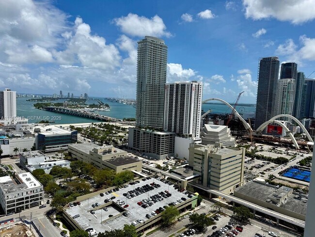 Foto del edificio - 1600 NE 1st Ave