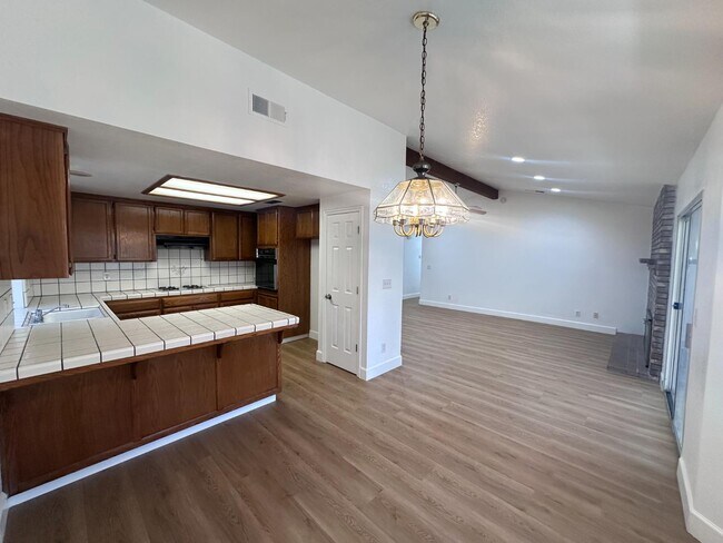 Foto del edificio - 2378 Grapewood Ct