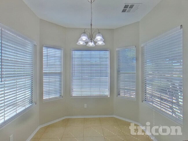 Foto del edificio - 37020 W Mondragone Ln