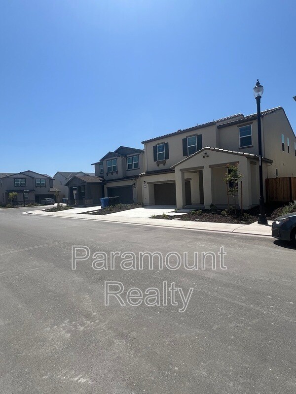 Building Photo - 3310 Tibidabo St