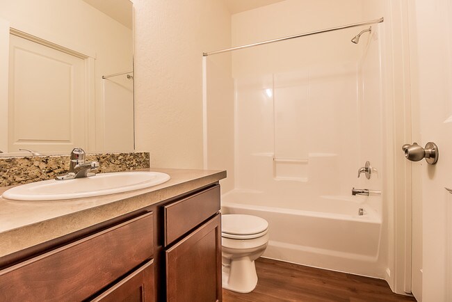 Building Photo - 1065 Rustic Lodge Lane