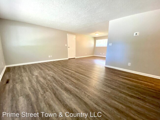 Building Photo - 3 br, 1 bath House - 4417 Grayson St.