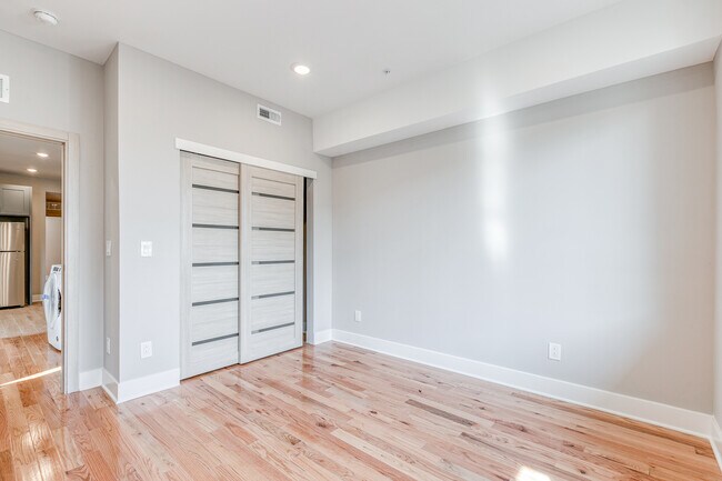 Foto del edificio - 2808 Cecil B Moore Ave