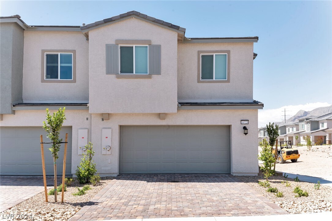 Foto principal - 10723 Burton Grove Ave