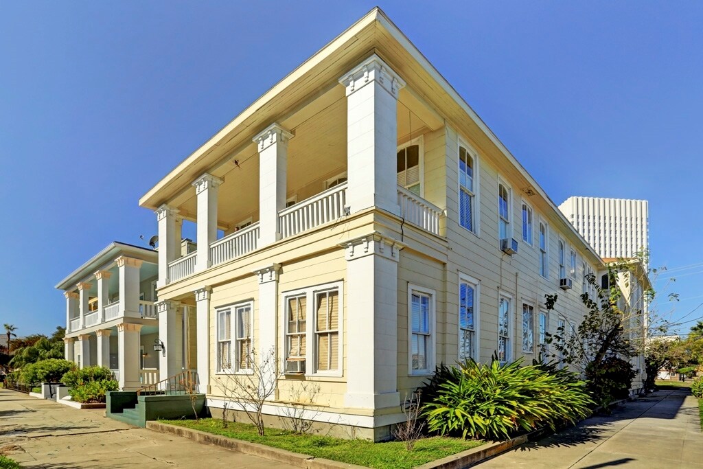 Primary Photo - Church Place Apartments