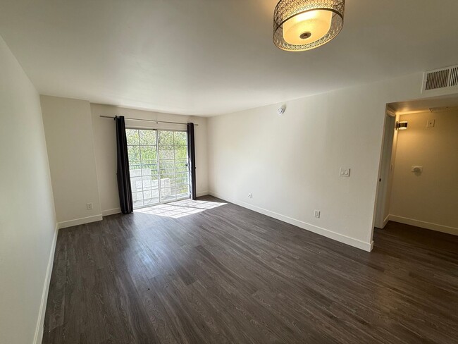 Interior Photo - Sterling Court Apartments