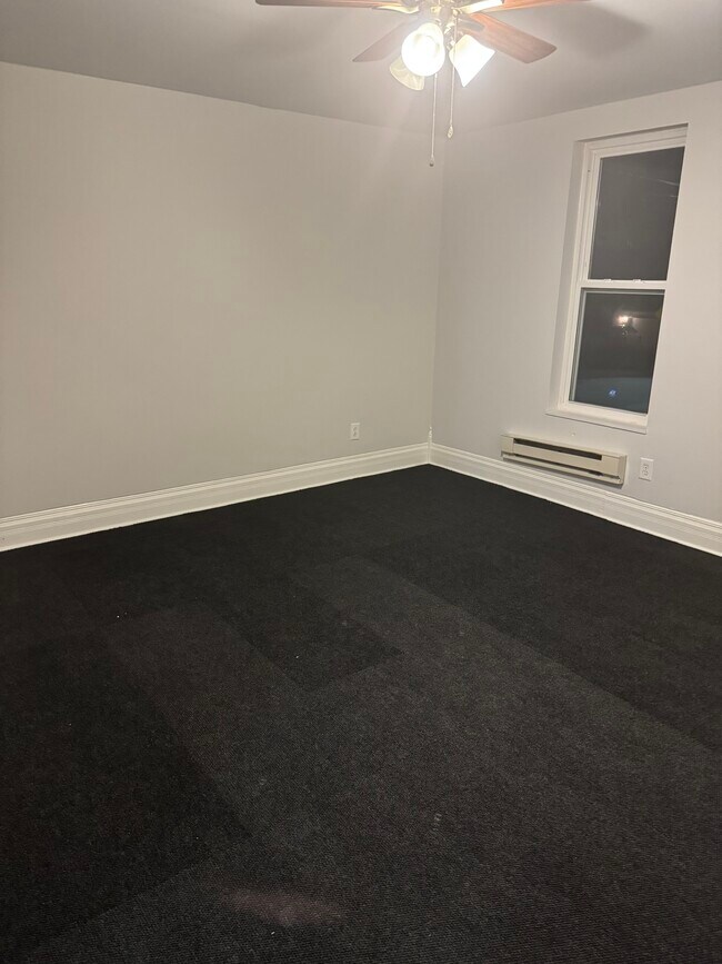 Foto del edificio - 343 S Shelby St