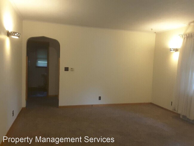 Foto del edificio - 3 br, 1 bath House - 65719 SR 15