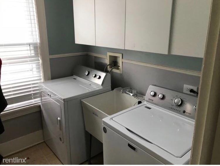 Foto principal - 175 N Humphrey Ave