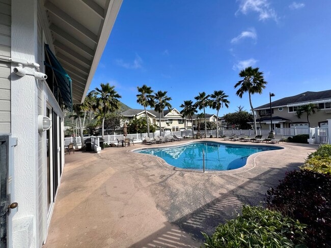 Foto del edificio - Small Dog Friendly Hawaii Kai Condo