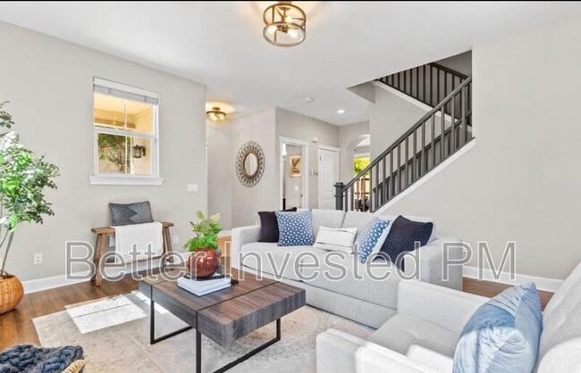 Foto del edificio - 2455 Prairie Ln