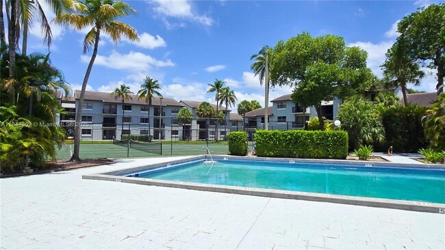 Foto del edificio - 7210 NW 179th St