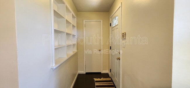 Building Photo - 5573 Cypress Dr