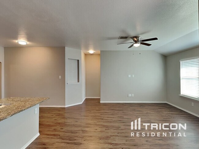 Building Photo - 3213 Emory Oak Way