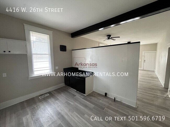 Building Photo - 4416 W 26th St