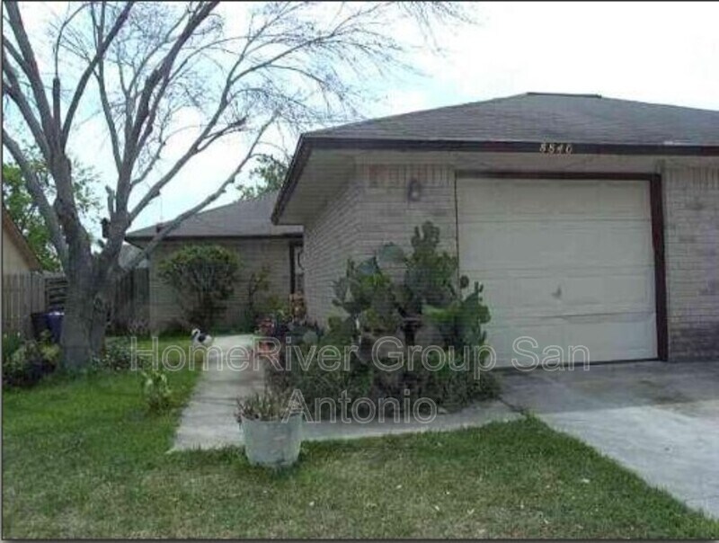 8840 Meadow Trace St, San Antonio, TX 78250 House Rental in San