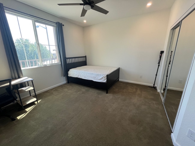 Building Photo - 3776 Pintail Dr