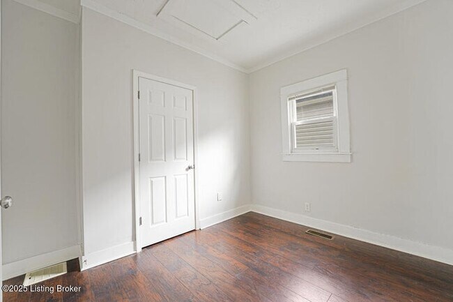 Building Photo - 1312 Lillian Ave