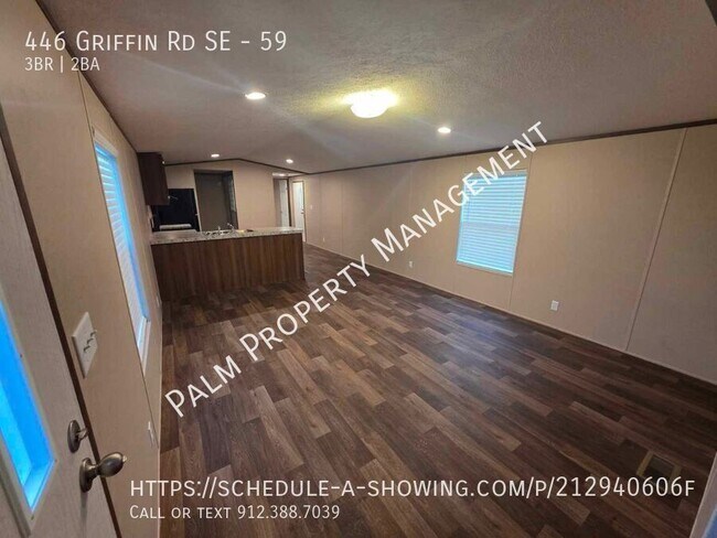 Foto del edificio - 446 Griffin Rd