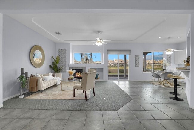 Foto del edificio - 5098 Singing Hills Dr