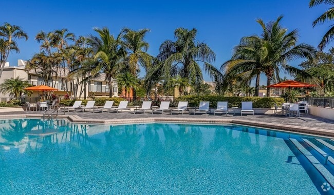 Best Luxury King Court Townhouses for Rent Miami FL Best Luxury King Court Townhouses for Rent Miami FL
