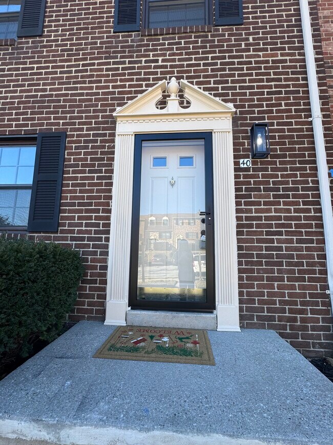 Foto del edificio - 40 Badger Gate Ct