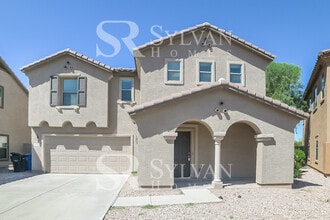 Building Photo - 4936 N 108th Dr