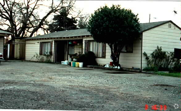 Foto del edificio - 750 Elgin St