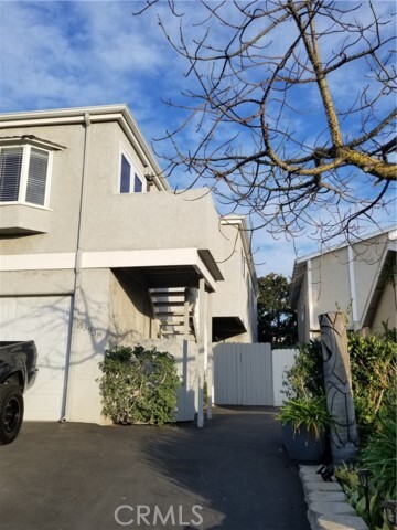 Building Photo - 33938 Alcazar Dr