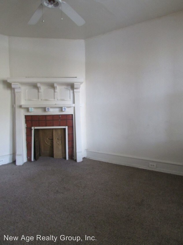 Primary Photo - 1234 S 45th St