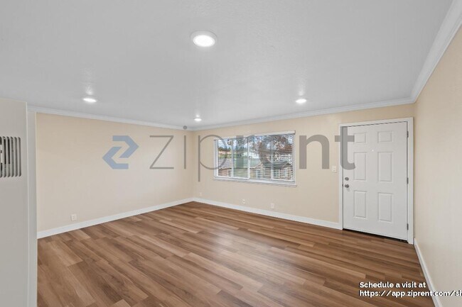 Foto del edificio - 523 Page St