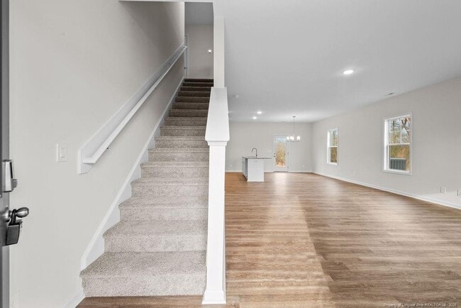 Building Photo - 276 Carr Ln