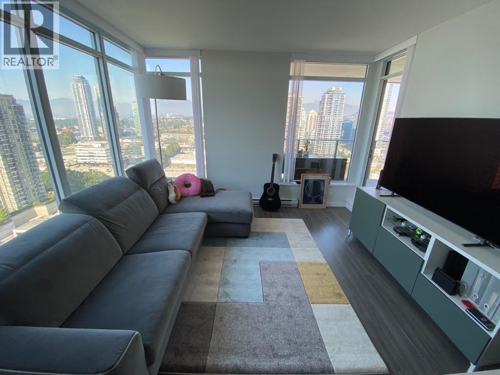 Photo principale - 2388 Madison Ave