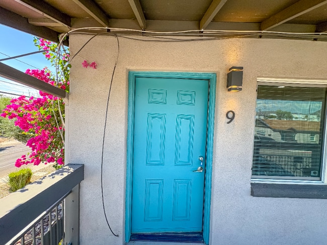 Foto del edificio - 1110 E Highland Ave