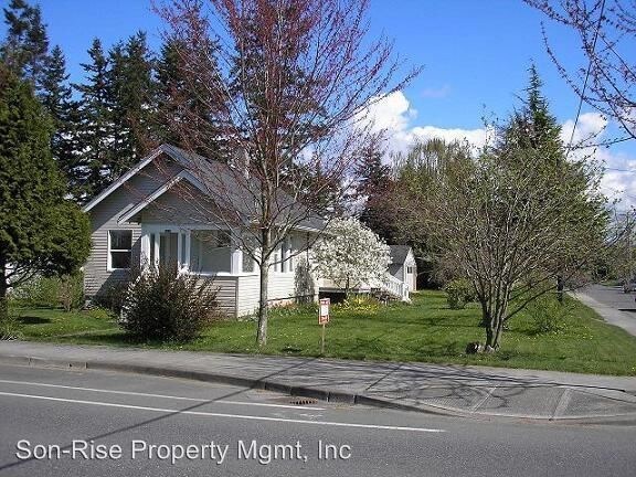 Foto principal - 3 br, 1.5 bath House - 1374 Mitchell Ave