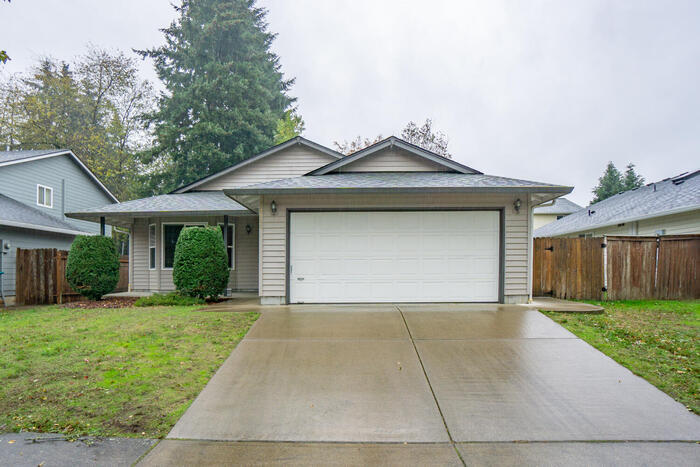 Primary Photo - CUTE AND COZY THREE BEDROOM AND TWO BATHRO...