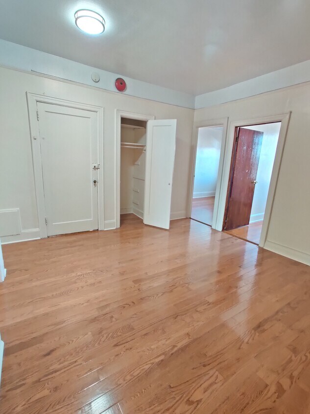 1335 Thieriot Ave, Bronx, NY 10472 House Rental in Bronx, NY