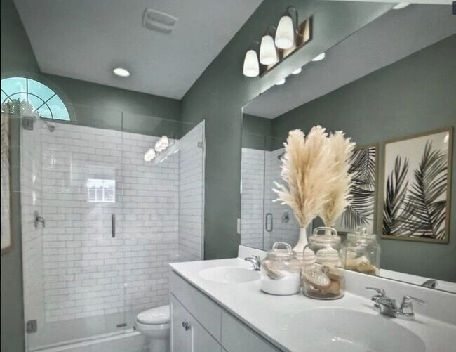 Foto del edificio - 54 Thurnham Ln