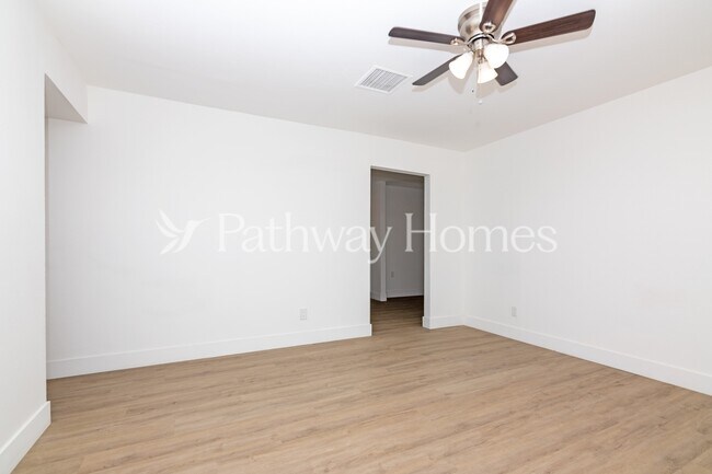 Foto del edificio - 4359 E Nancy Ln