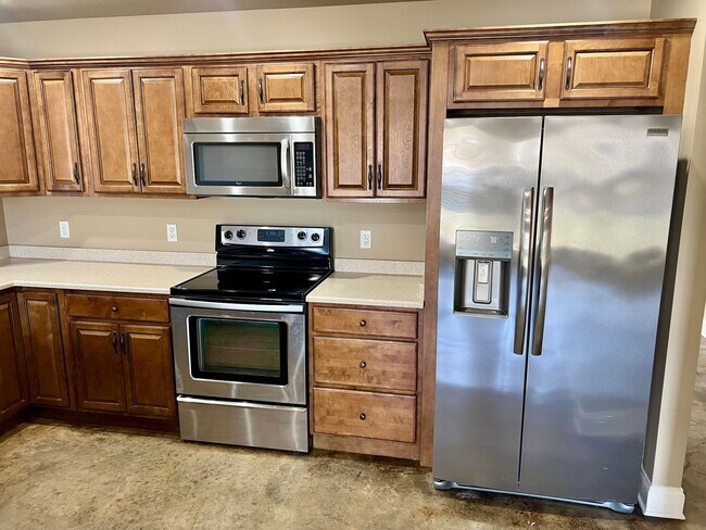 Foto del edificio - 6057 Beaver Creek Ln