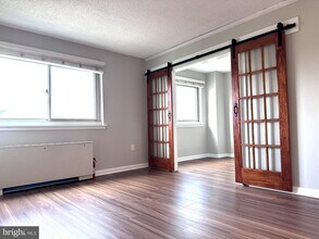 Building Photo - 1225 Martha Custis Dr