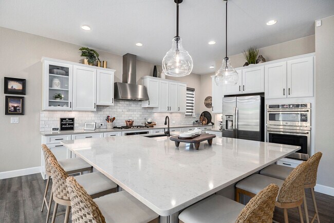 Foto del edificio - 7996 S Jamestown Ct