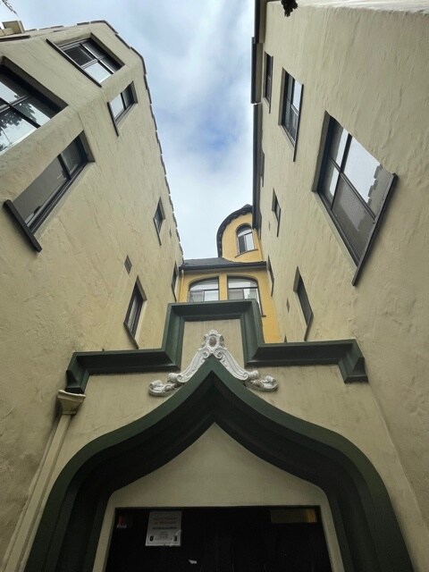 Foto del edificio - 2747 Haste Street