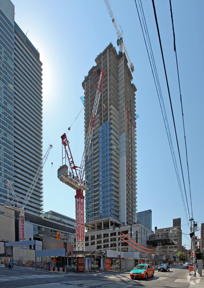 Primary Photo - The Pinnacle on Adelaide