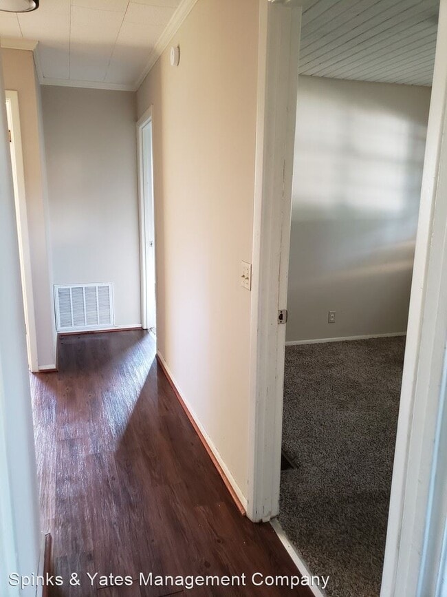 Building Photo - 3 br, 1 bath House - 1905 28th Street