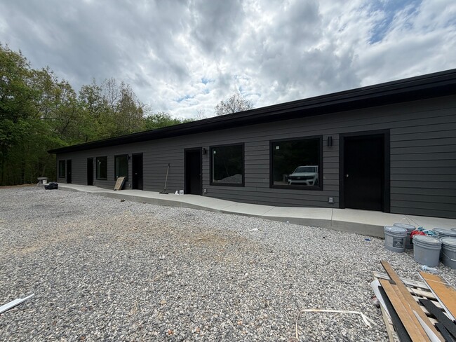 Building Photo - 218 Wright Ave