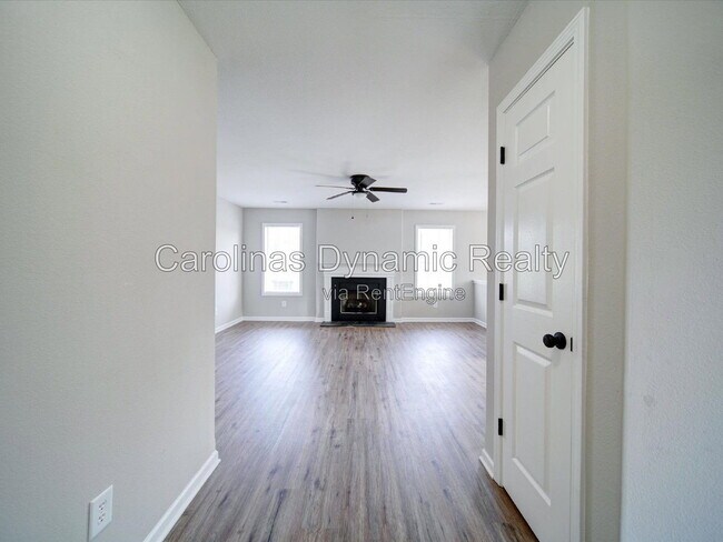 Building Photo - 3702 Cardinal Bluff Ln